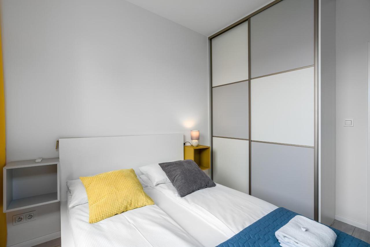 Exclusive Apartment With Terrace By Renters Poznań Exteriör bild