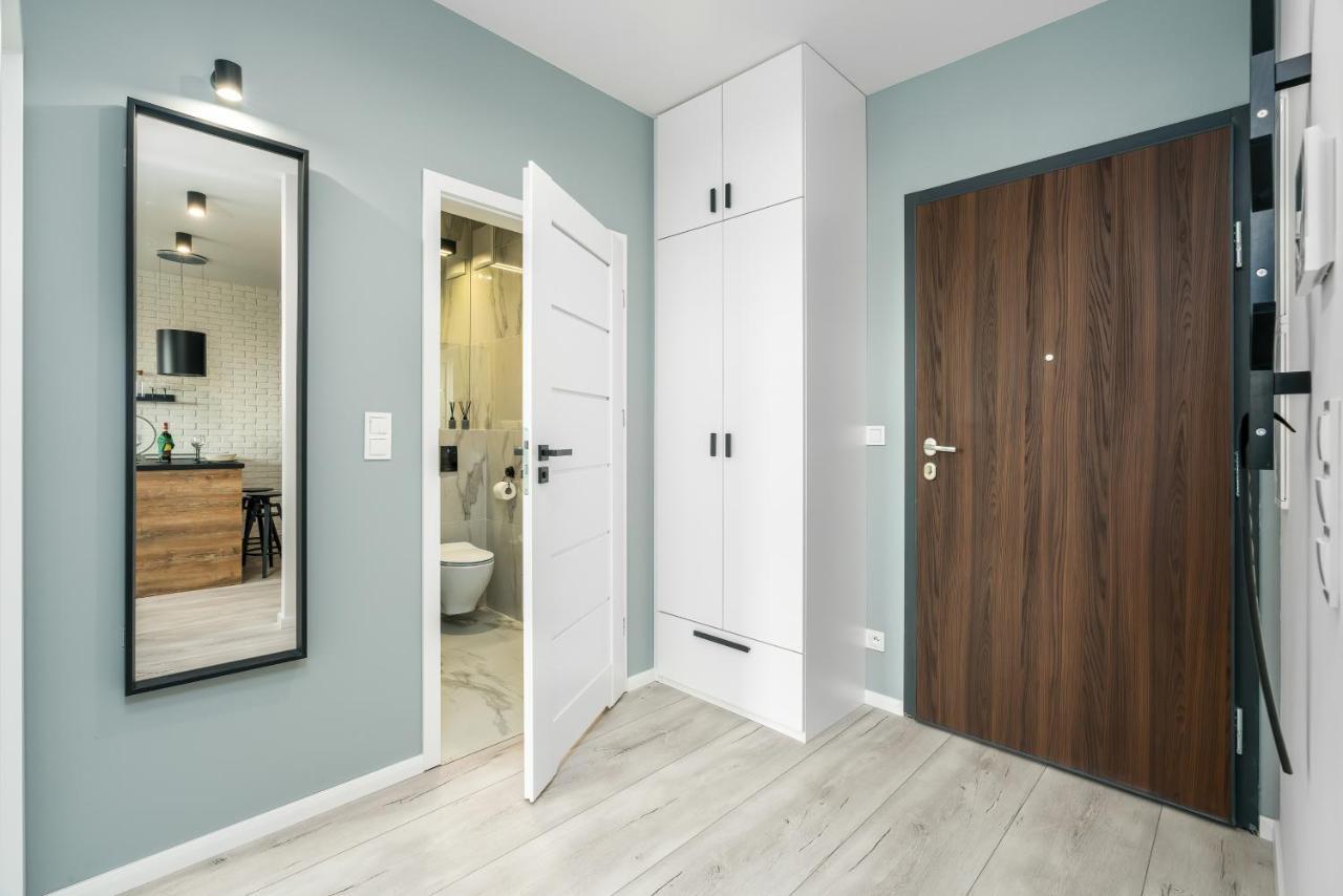 Exclusive Apartment With Terrace By Renters Poznań Exteriör bild