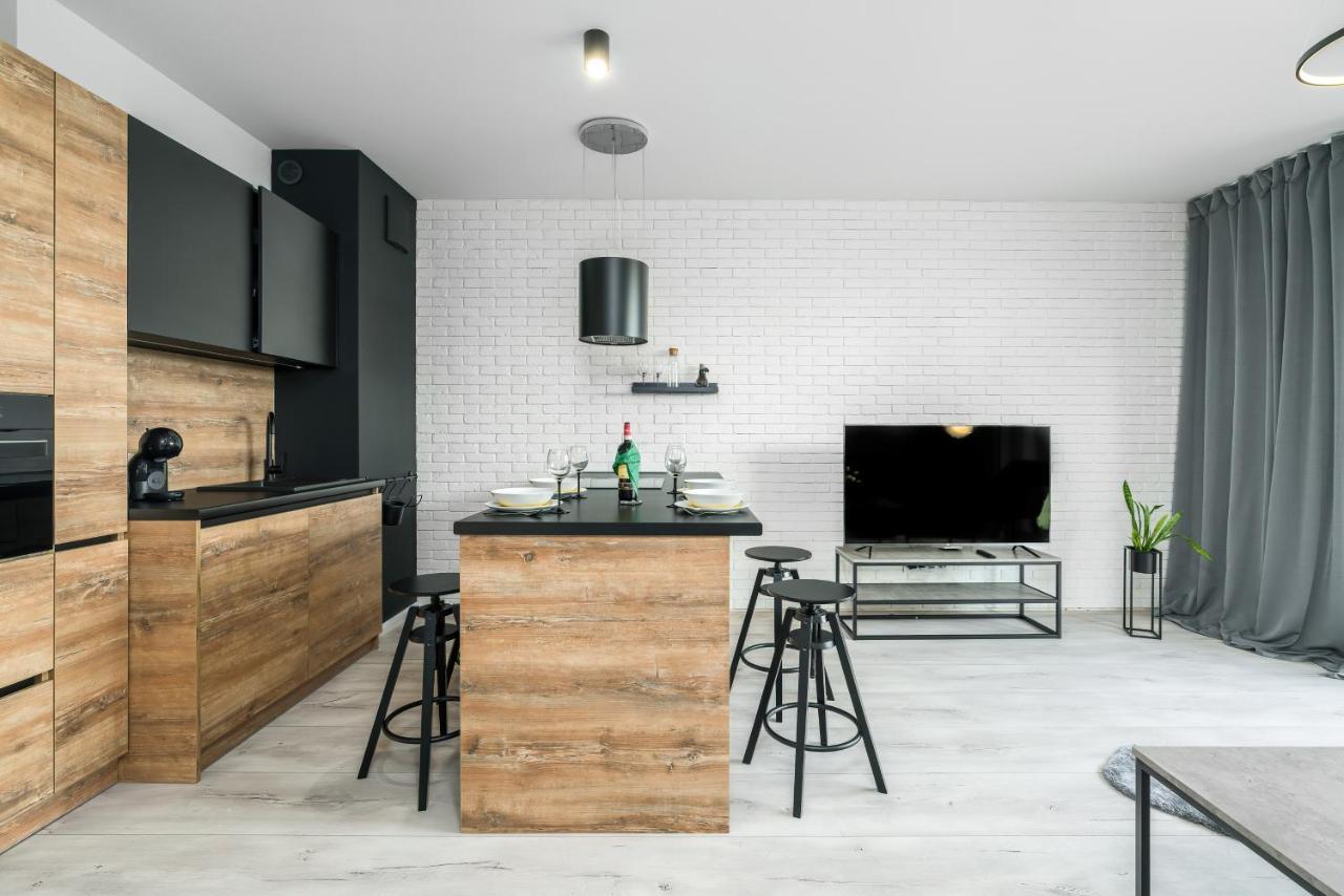 Exclusive Apartment With Terrace By Renters Poznań Exteriör bild